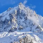 Happy Moose - Cosy Mont Blanc View With Sauna Апартаменти *